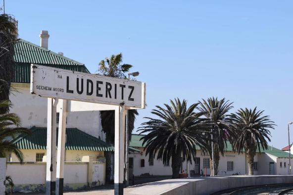 Lüderitz ist eine bunte Stadt an der Atlantikküste