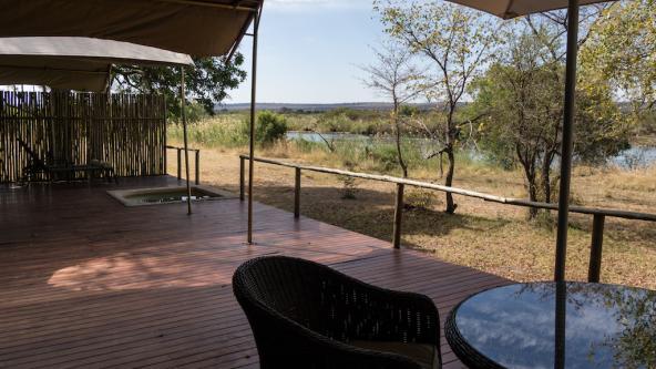 Ausblick von meiner Veranda mit Plungepool