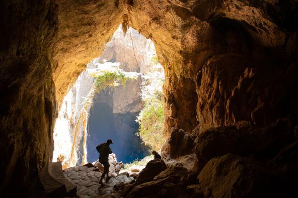 Simbabwe Chinhoyi Caves Sunway