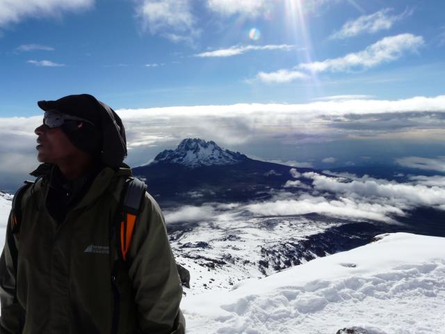 Kilimanjaro Besteigung Kili Aktivreisen Tansania Ostafrika Schnee