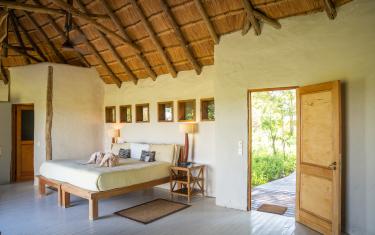 Nxai Pan Camp - Chalet Luxury Room